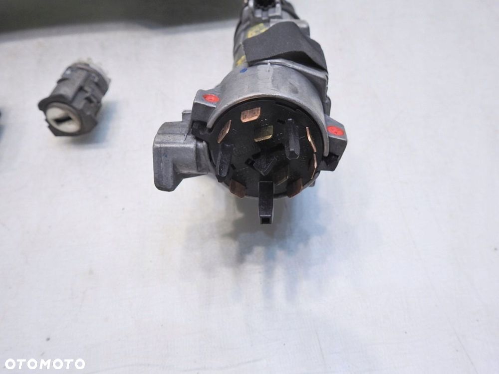 ZESTAW STARTOWY AUTOMAT AUDI A4 B7 2.0 TFSI - 7