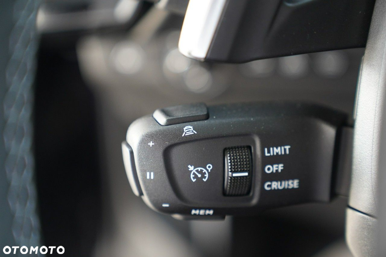 DS Automobiles DS 7 Crossback - 33