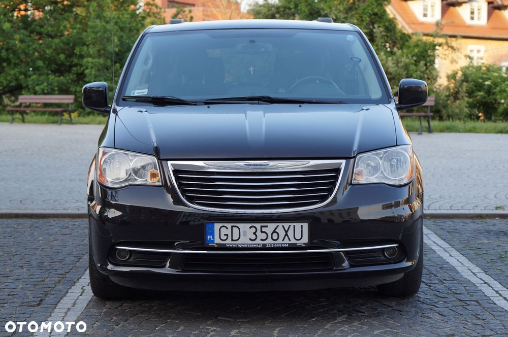 Chrysler Town & Country 3.6 Touring - 2