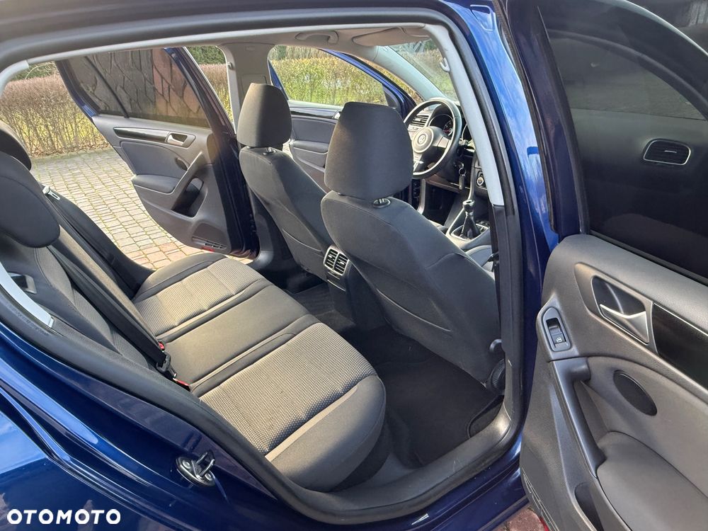 Volkswagen Golf 1.6 Comfortline - 21