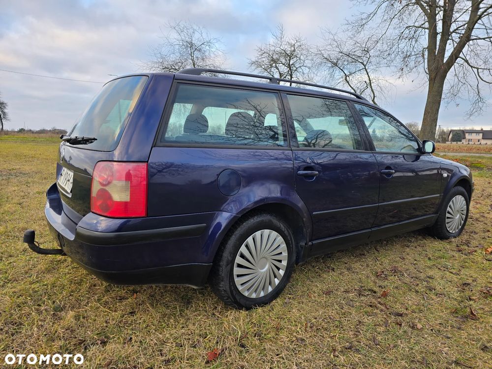 Volkswagen Passat Variant 1.9 TDI Trendline - 6