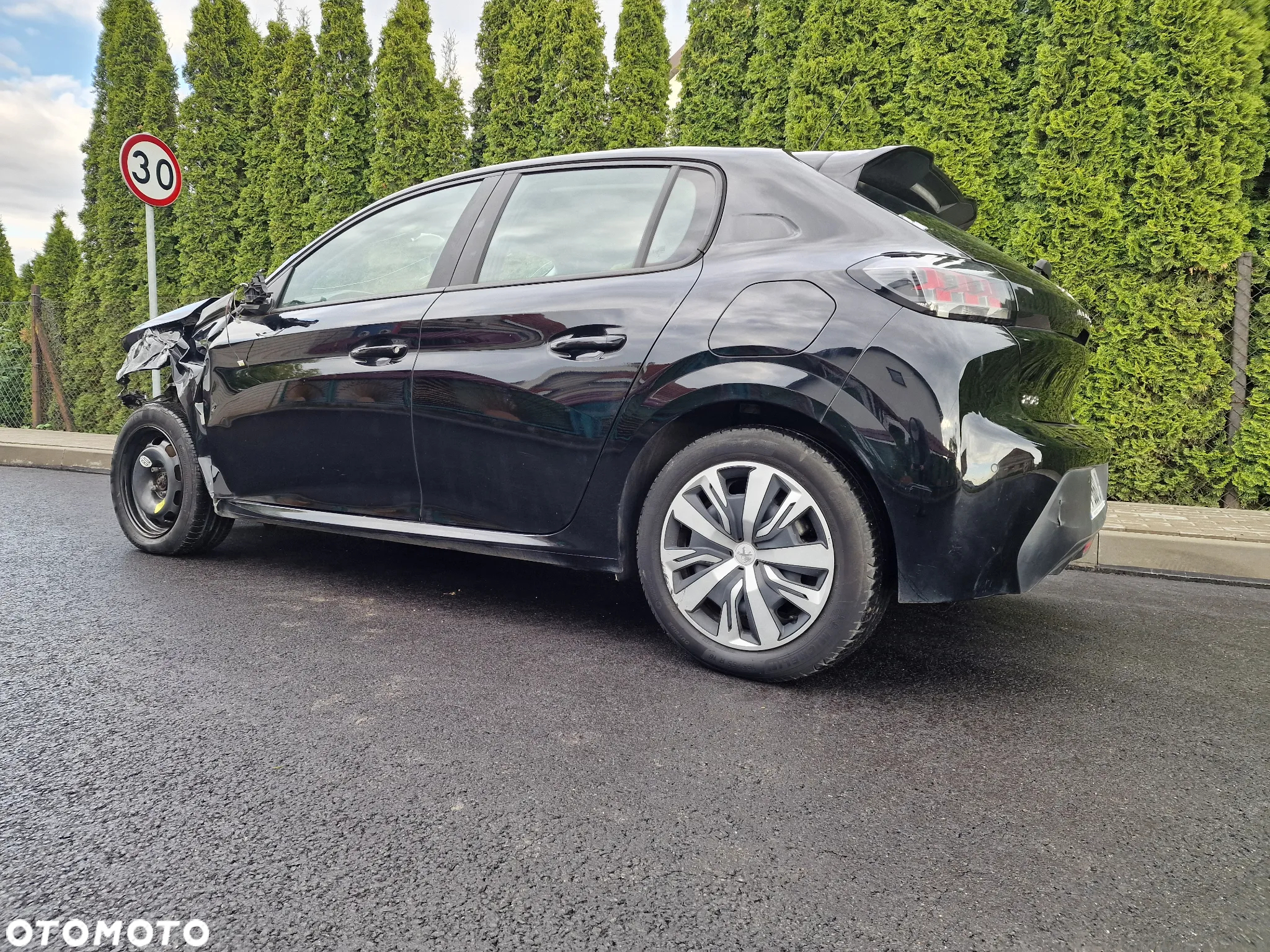 Peugeot 208 PureTech 100 EAT8 Active - 31