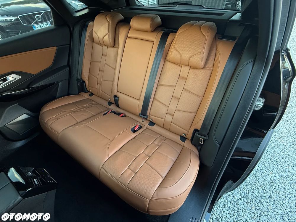 DS Automobiles DS 7 Crossback 1.6 PureTech So Chic - 29