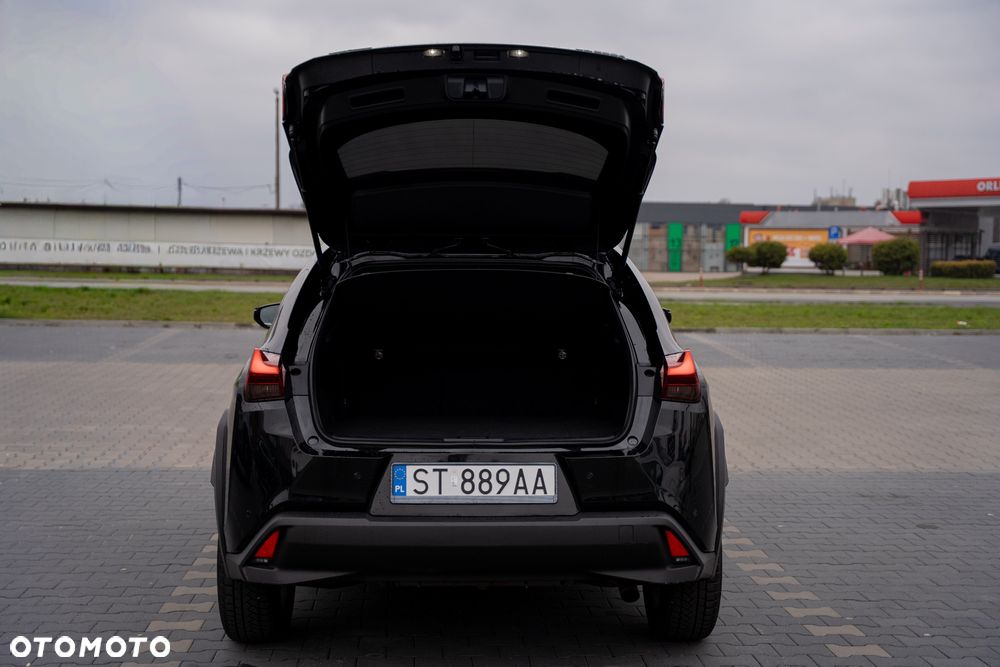 Lexus UX 250h Elegance 2WD - 11