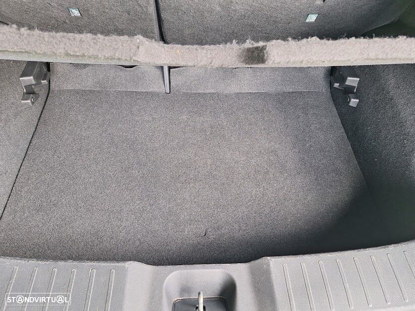 Nissan Juke 1.0 DIG-T N-Design Black DCT - 32