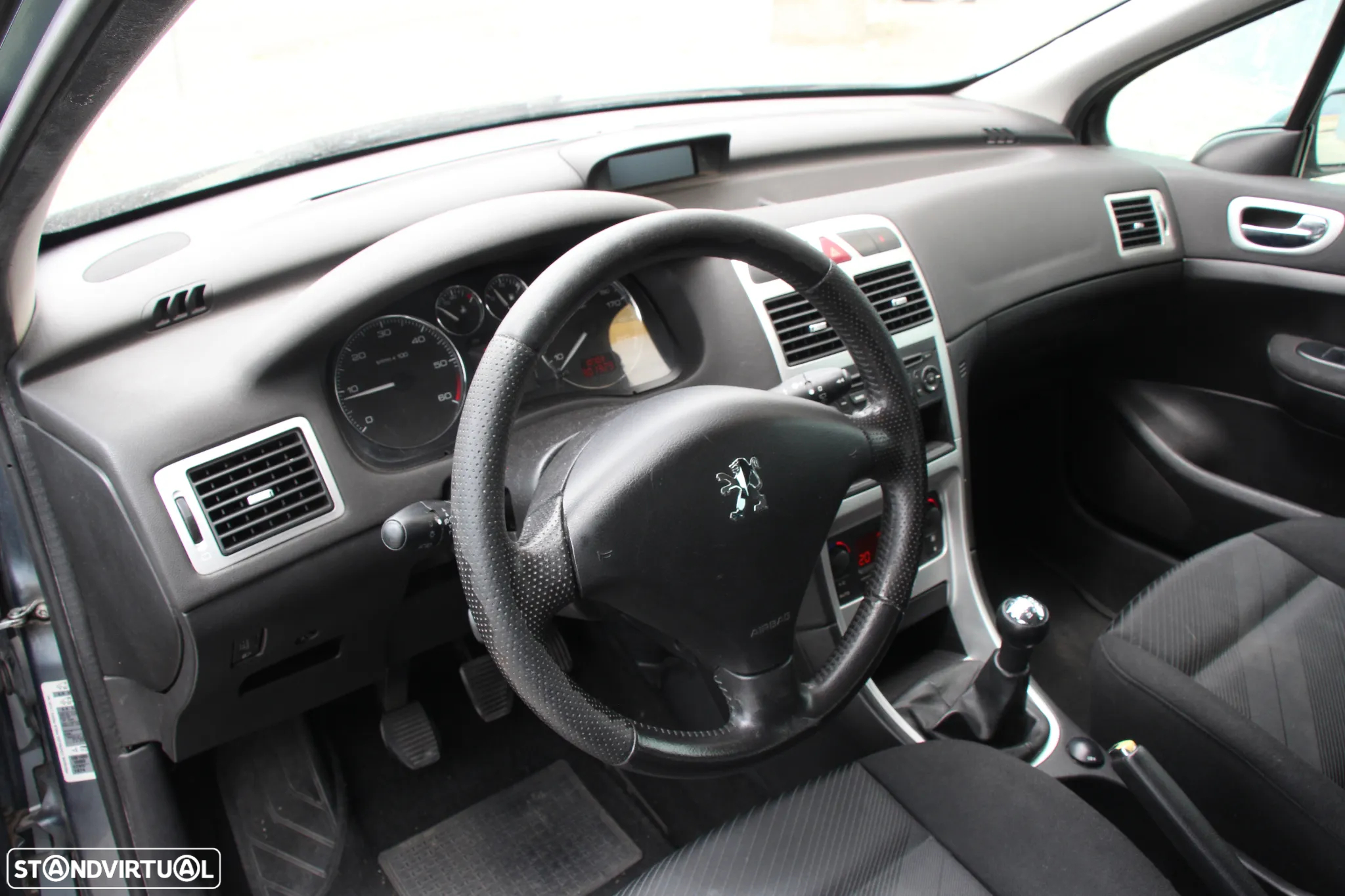 Peugeot 307 Break 1.6 HDi Premium - 25