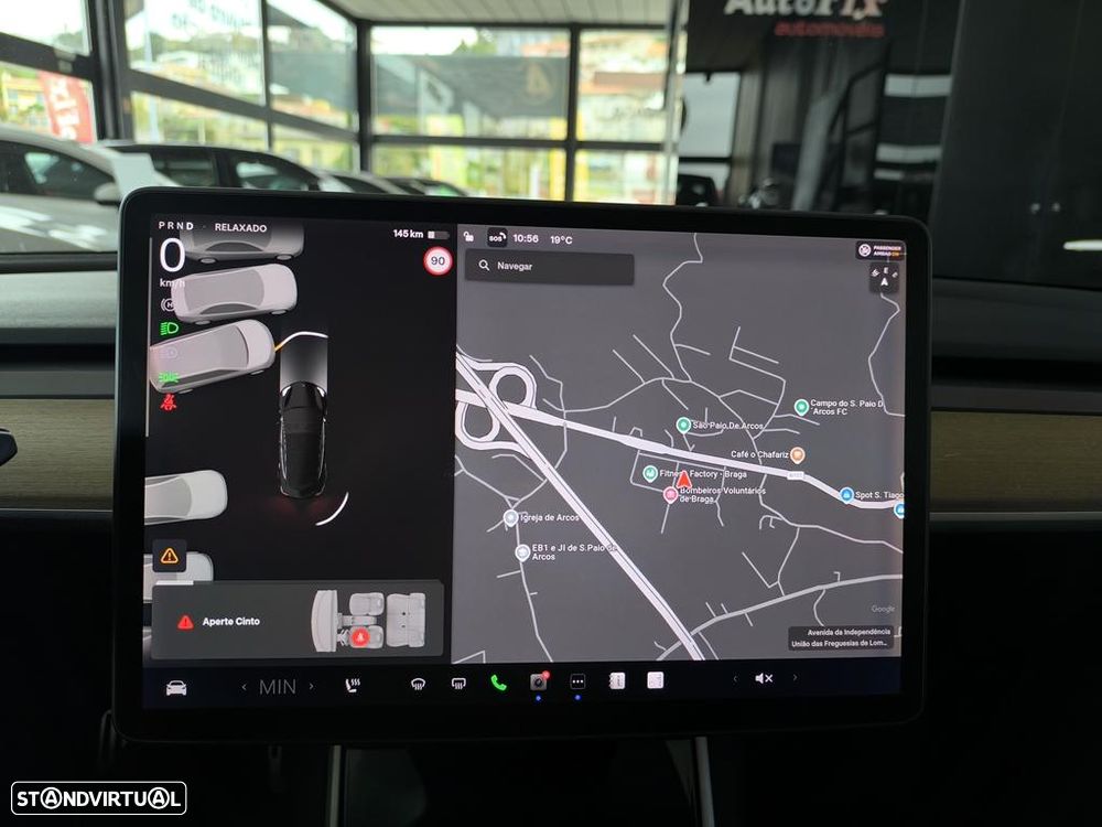 Tesla Model 3 - 12