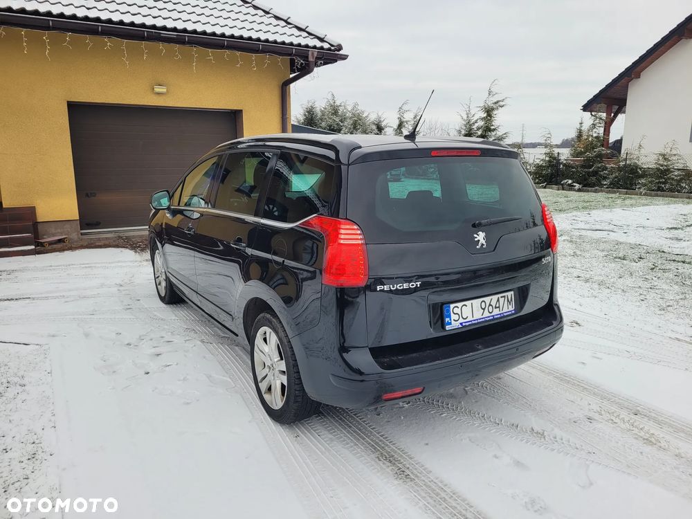 Peugeot 5008 2.0 HDi Allure 7os - 3