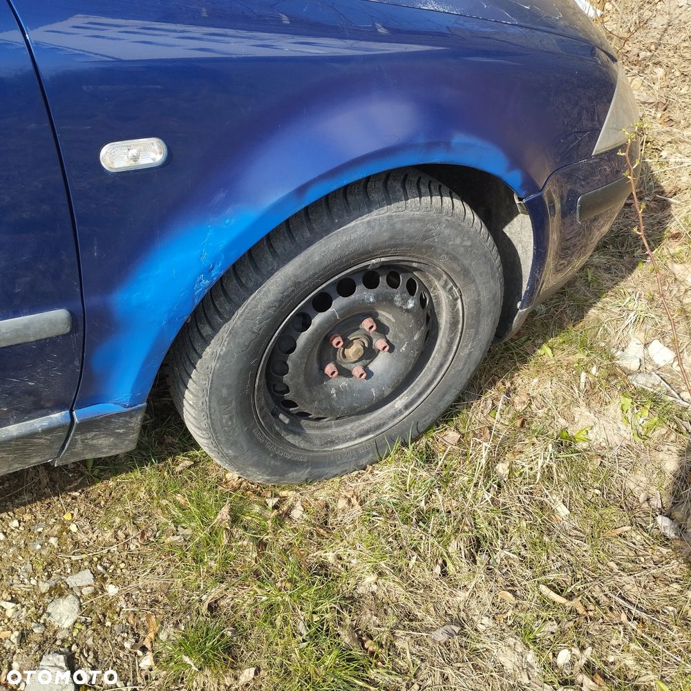 Volkswagen Passat - 10