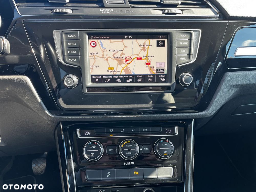 Volkswagen Touran 1.6 TDI SCR BlueMotion Technology Comfortline - 20