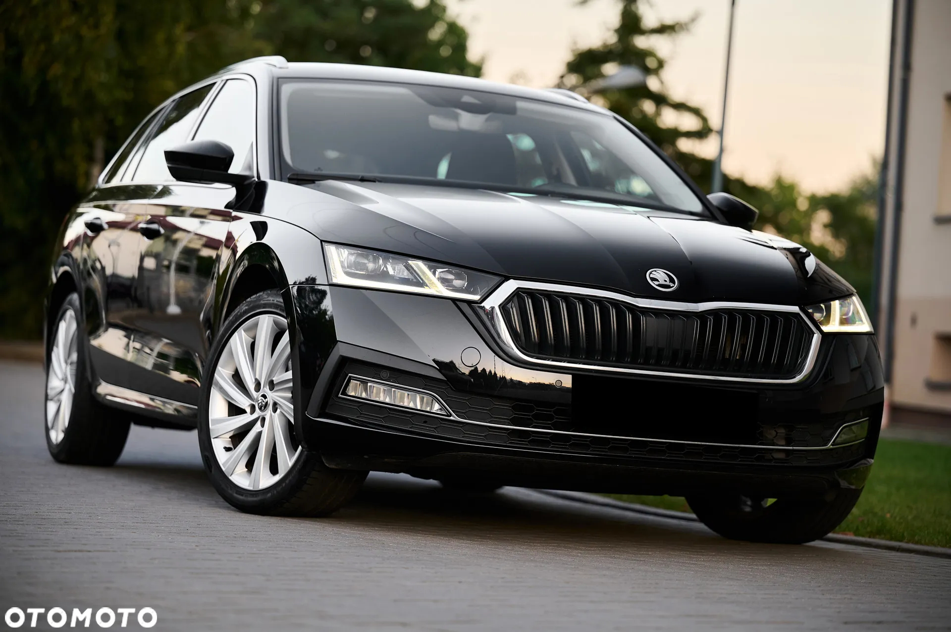 Skoda Octavia 2.0 TDI Style DSG - 2