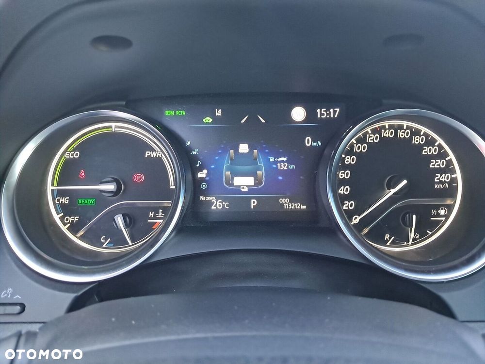 Toyota Camry 2.5 Hybrid Executive CVT - 17
