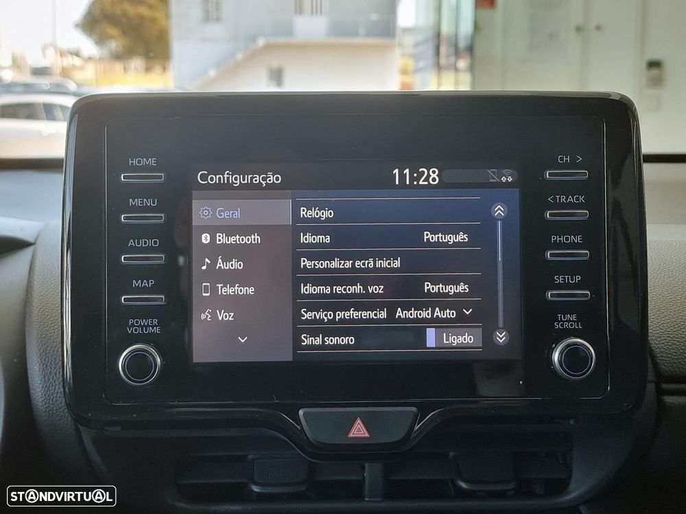 Toyota Yaris Cross 1.5 HDF Comfort - 23