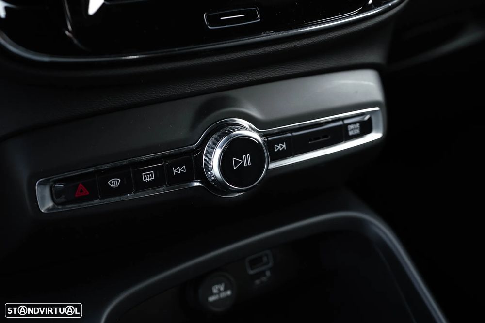 Volvo XC 40 - 39