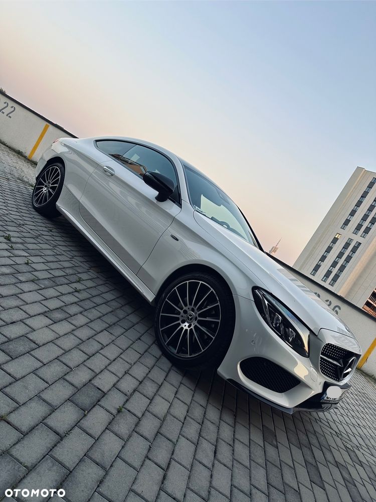 Mercedes-Benz Klasa C 200 4-Matic 9G-TRONIC - 6