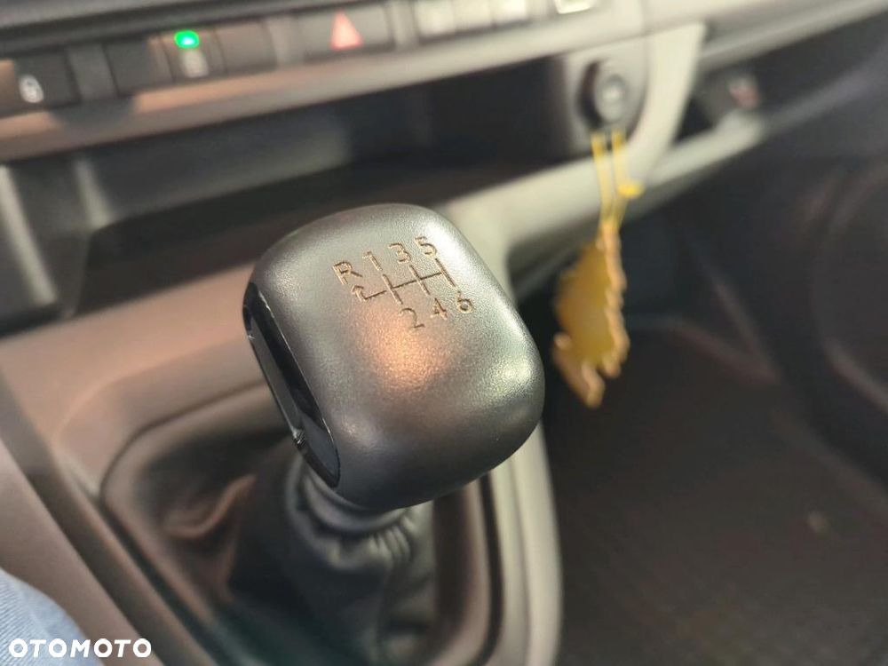 Peugeot Expert Long 2,9t Premium (bryg.) - 19