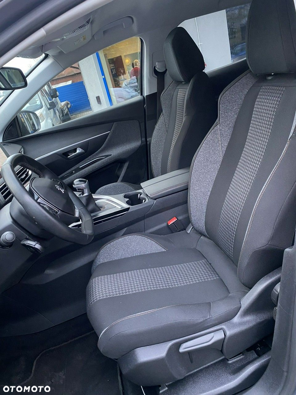 Peugeot 3008 - 13