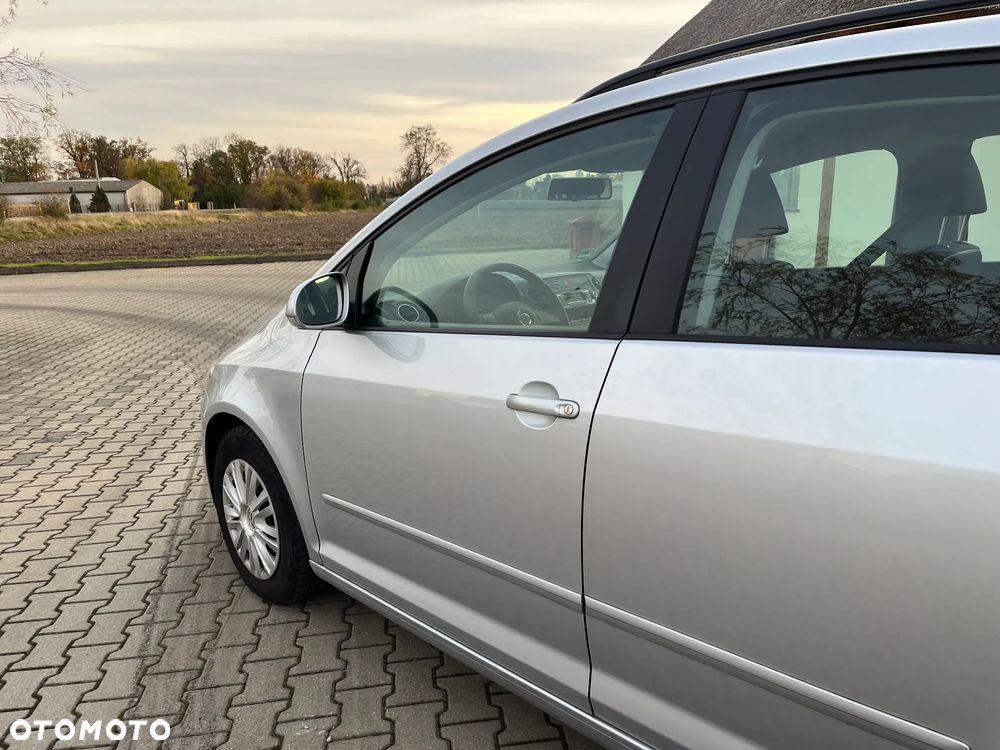 Volkswagen Golf Plus - 8