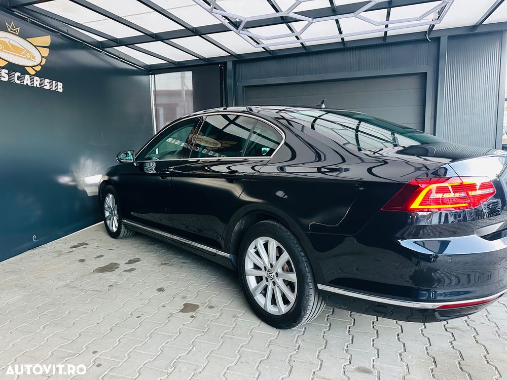 Volkswagen Passat 2.0 TDI (BlueMotion Technology) DSG Highline - 11