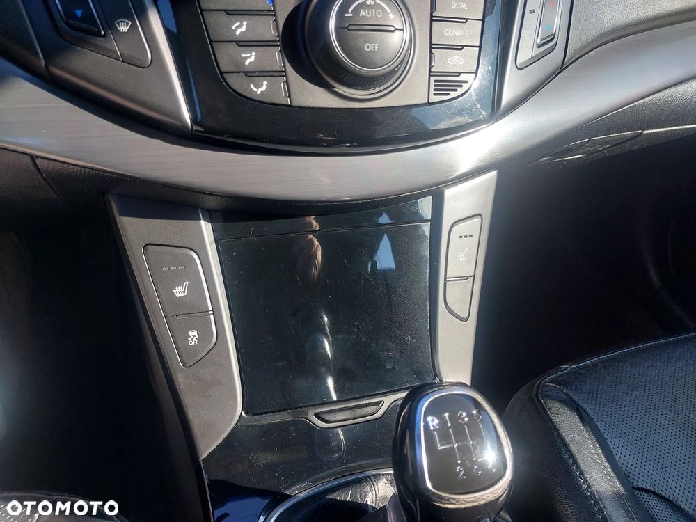 Hyundai i40 Kombi 1.7 CRDi Premium - 20