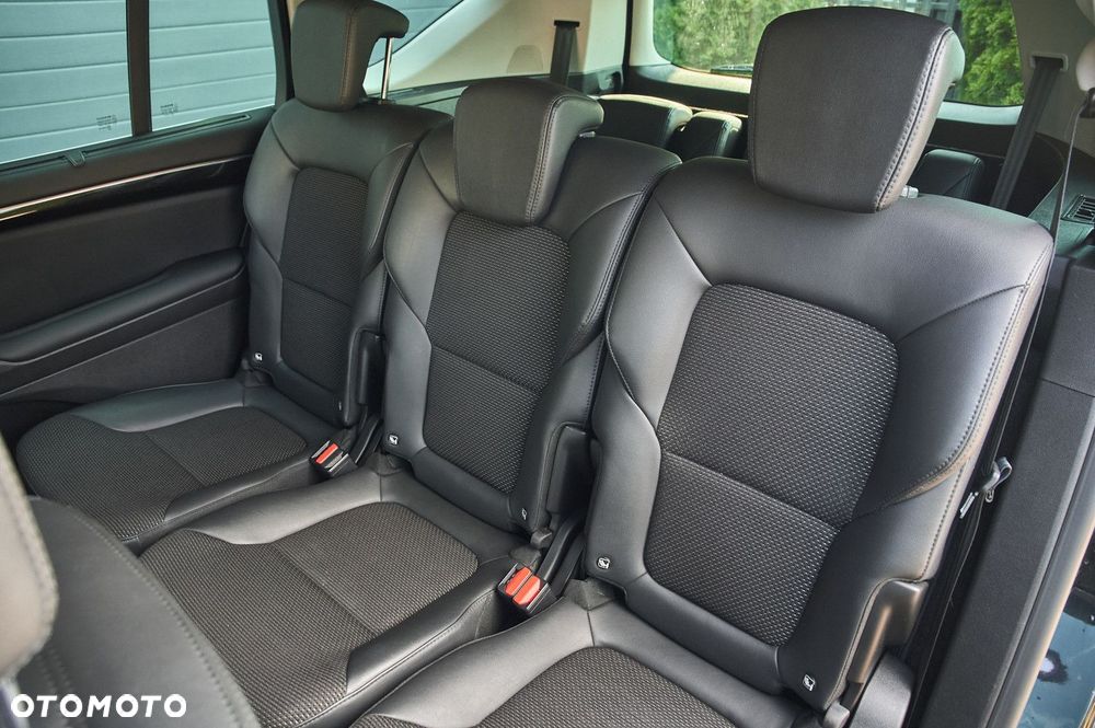 Renault Espace BLUE dCi 160 EDC BUSINESS EDITION - 16
