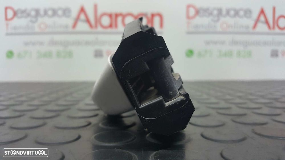 PUXADOR EXTERIOR FRENTE DIREITO VOLKSWAGEN GOLF VI (5K1) ADVANCE - 2