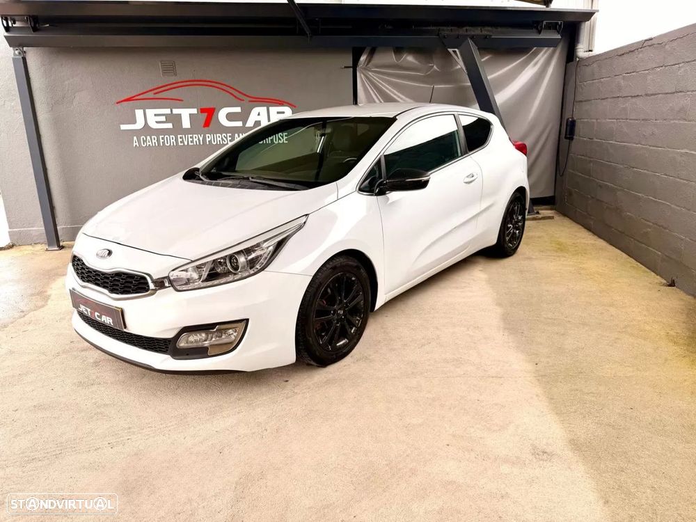 Kia Ceed - 3