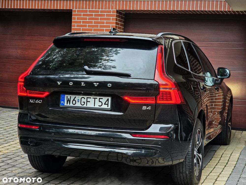 Volvo XC 60 B4 B Momentum Pro - 9
