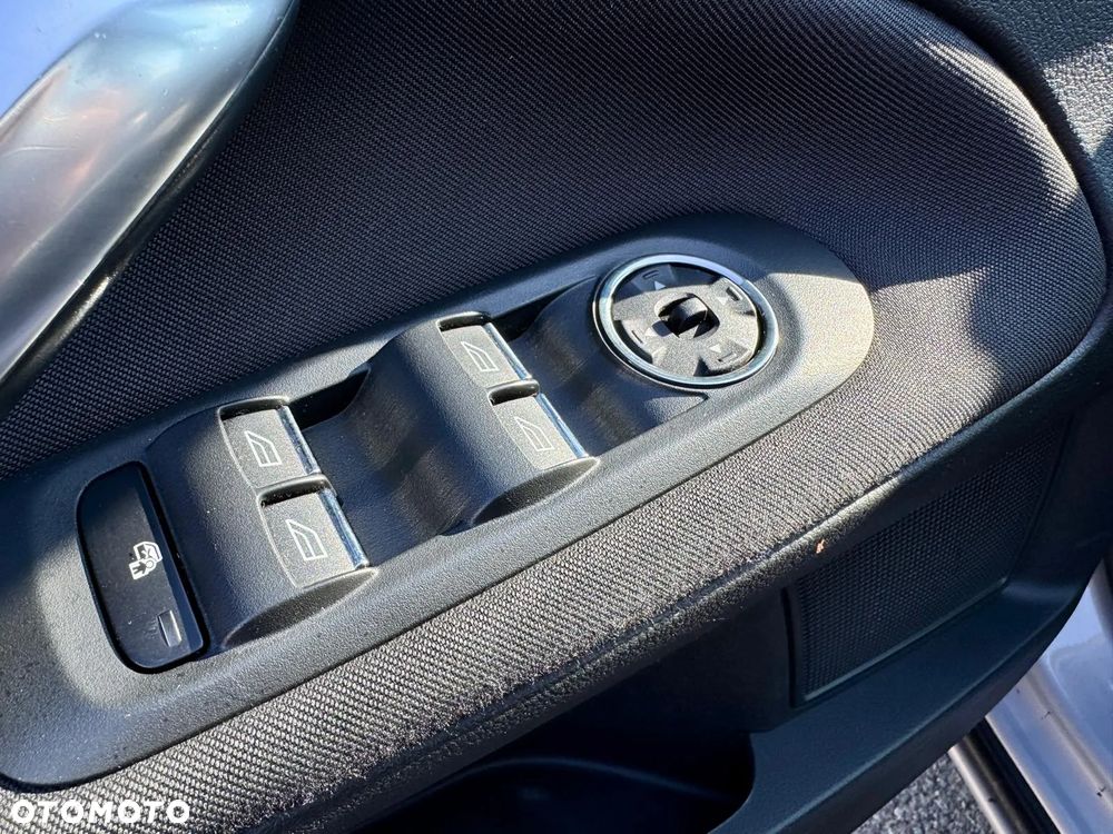 Ford Mondeo 2.0 TDCi Titanium - 9