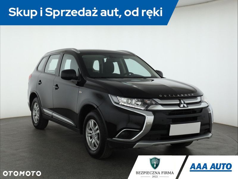 Mitsubishi Outlander - 3