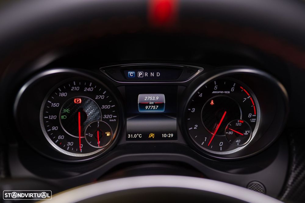 Mercedes-Benz A 45 AMG 4Matic Speedshift 7G-DCT - 26