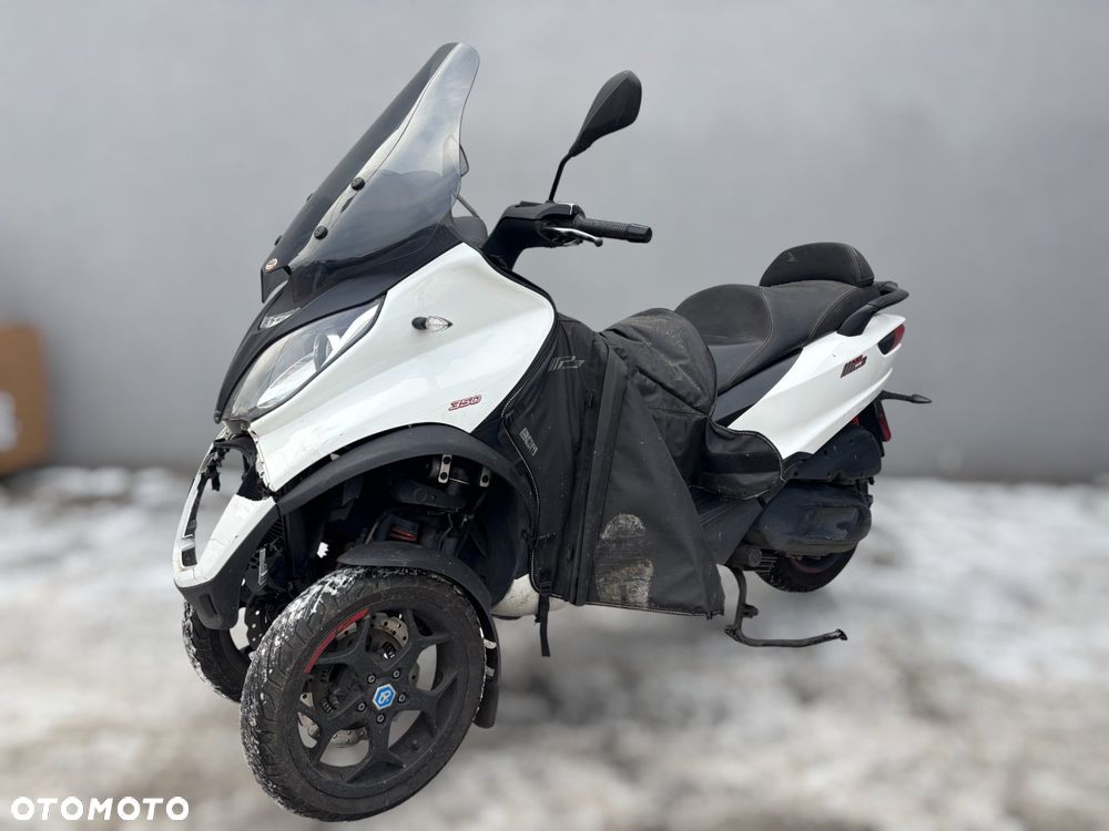 Piaggio MP-3 - 6
