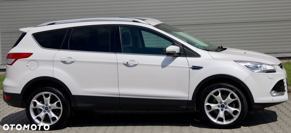 Ford Kuga 2.0 TDCi 4x4 Titanium - 17