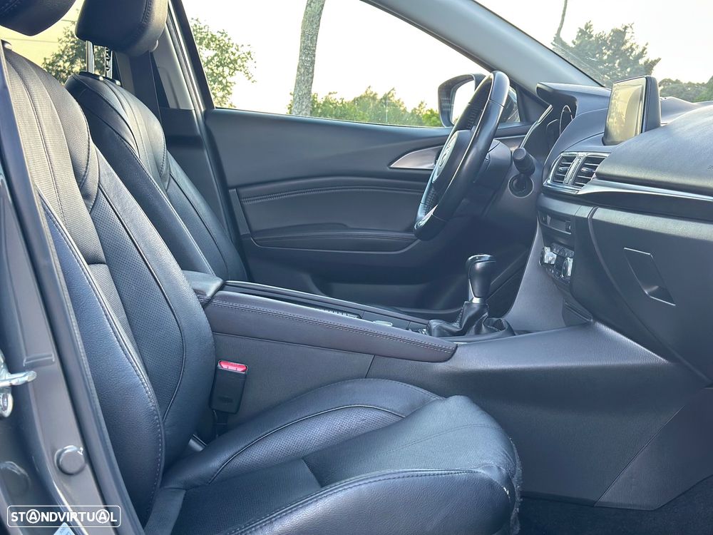Mazda 3 Hatchback 1.5 Sky-D Excellence Pack Leather - 40