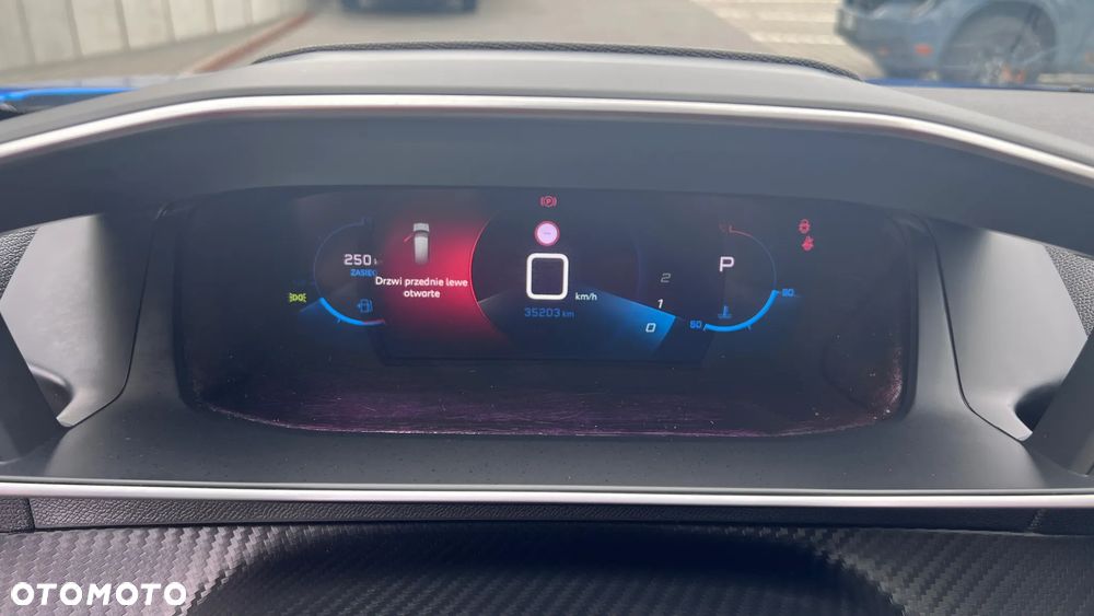Peugeot 2008 PureTech 130 EAT8 Allure Pack - 18