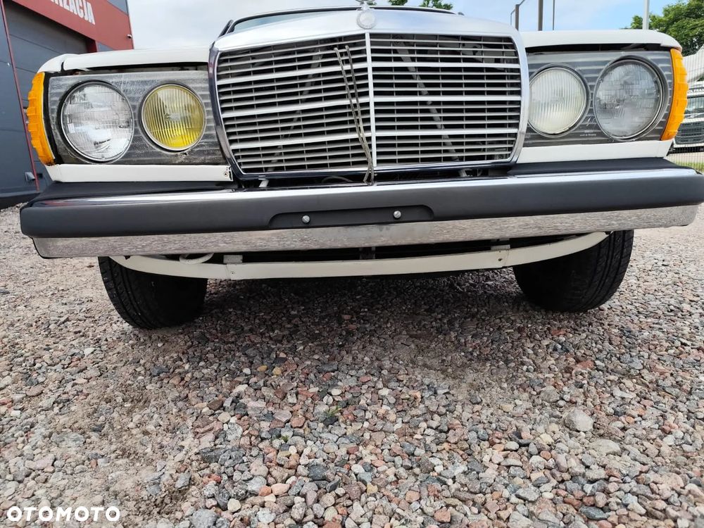 Mercedes-Benz W123 - 9