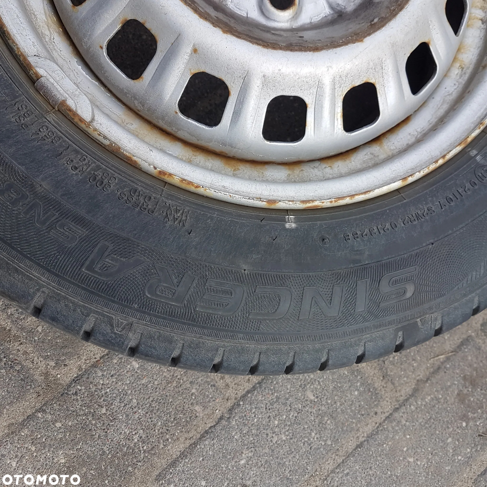 opona opony seicento cinQuecento uno panda punto I fiat 126p przyczepka niewiadów 135/80/13 jak nowe - 10