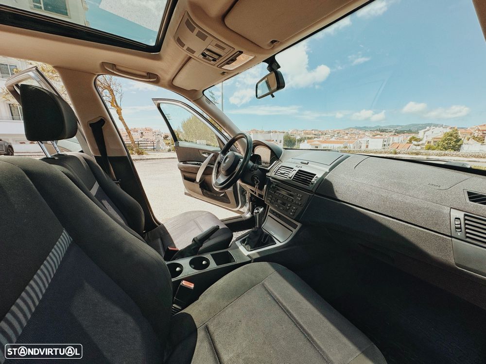 BMW X3 2.0 d SE - 12