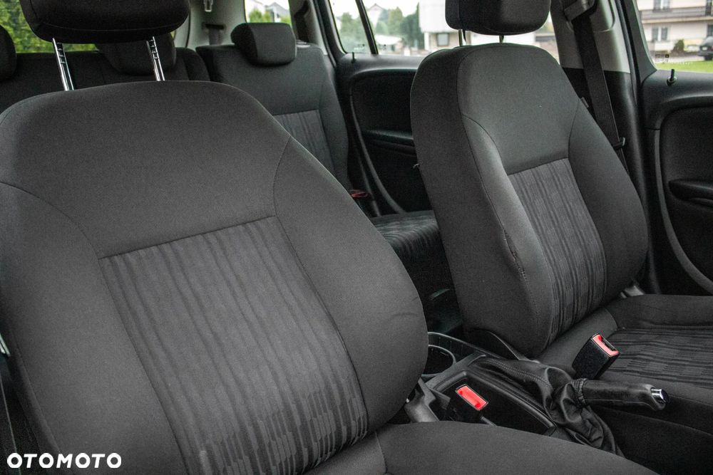 Opel Zafira 1.4 T Cosmo EcoFLEX S&S EU6 - 27