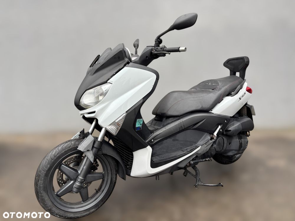 Yamaha X-max - 6