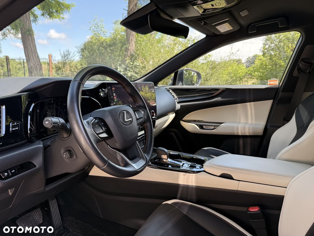 Lexus NX 350h Prestige AWD - 14