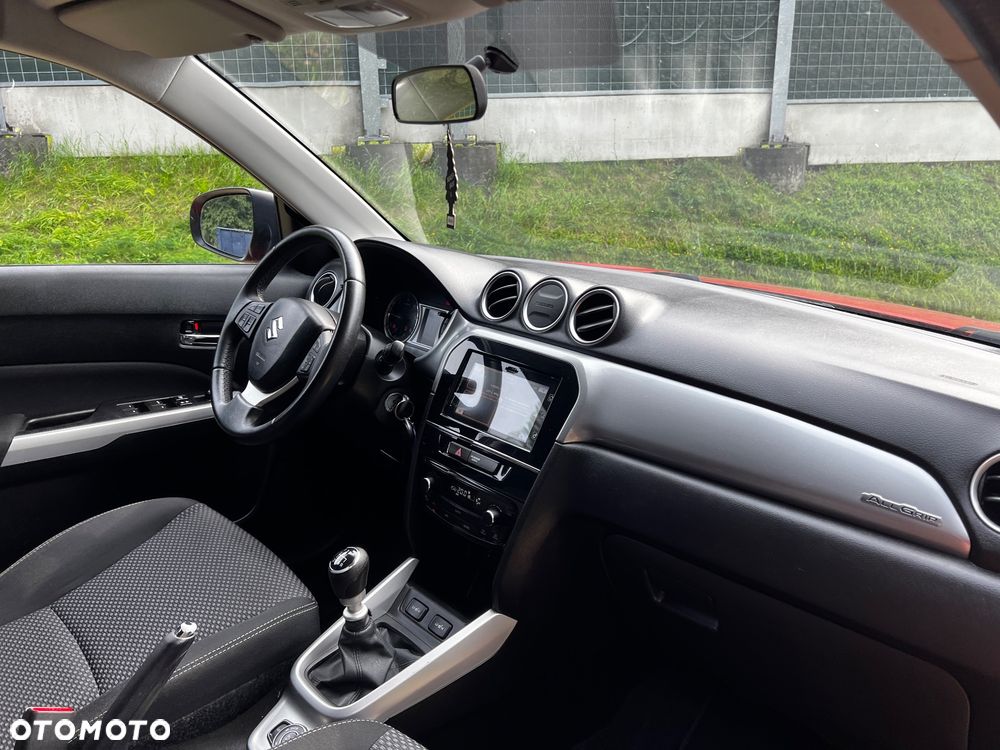 Suzuki Vitara 1.6 DDiS (4x4) Allgrip Comfort - 5