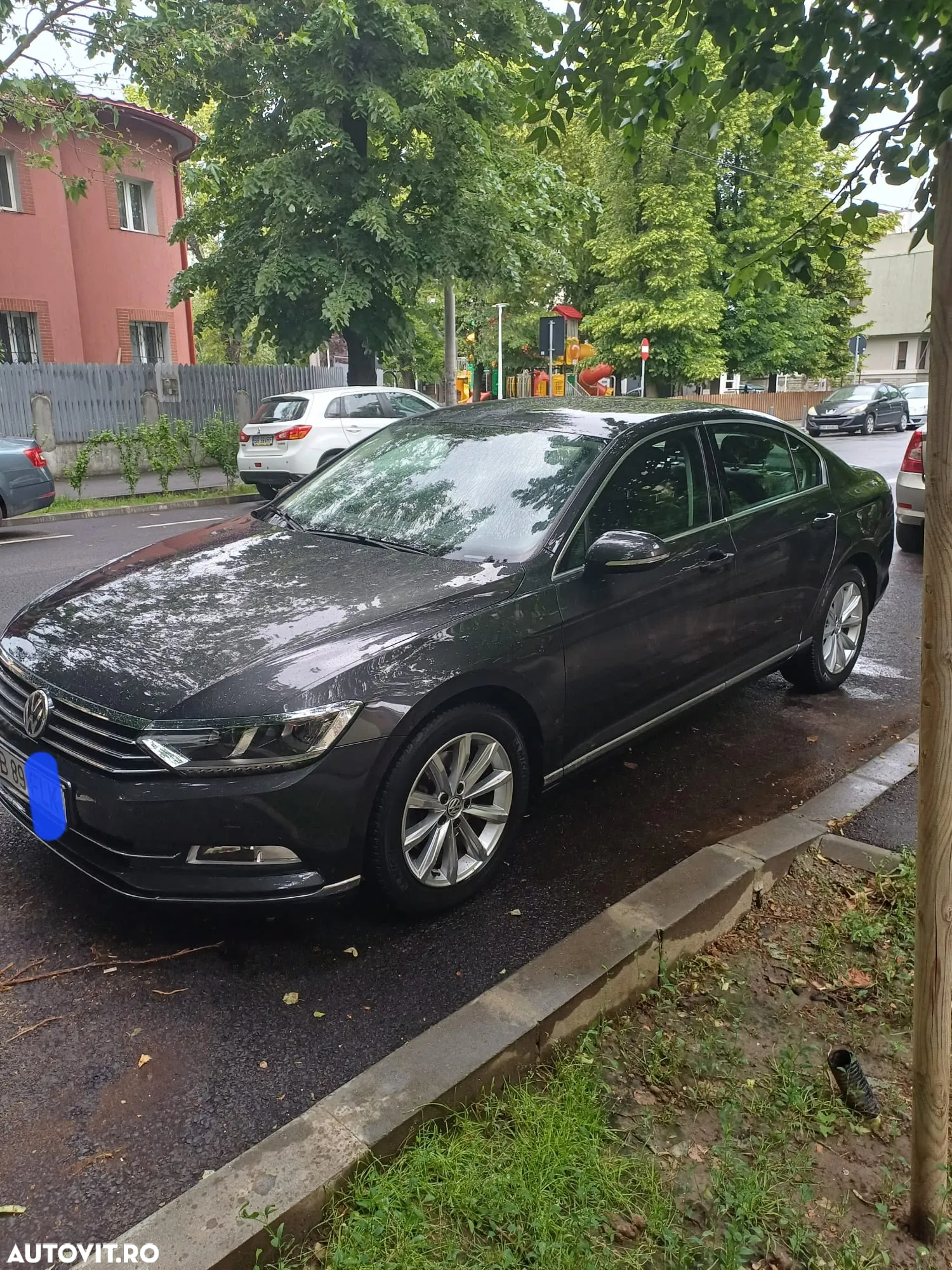 Volkswagen Passat - 9