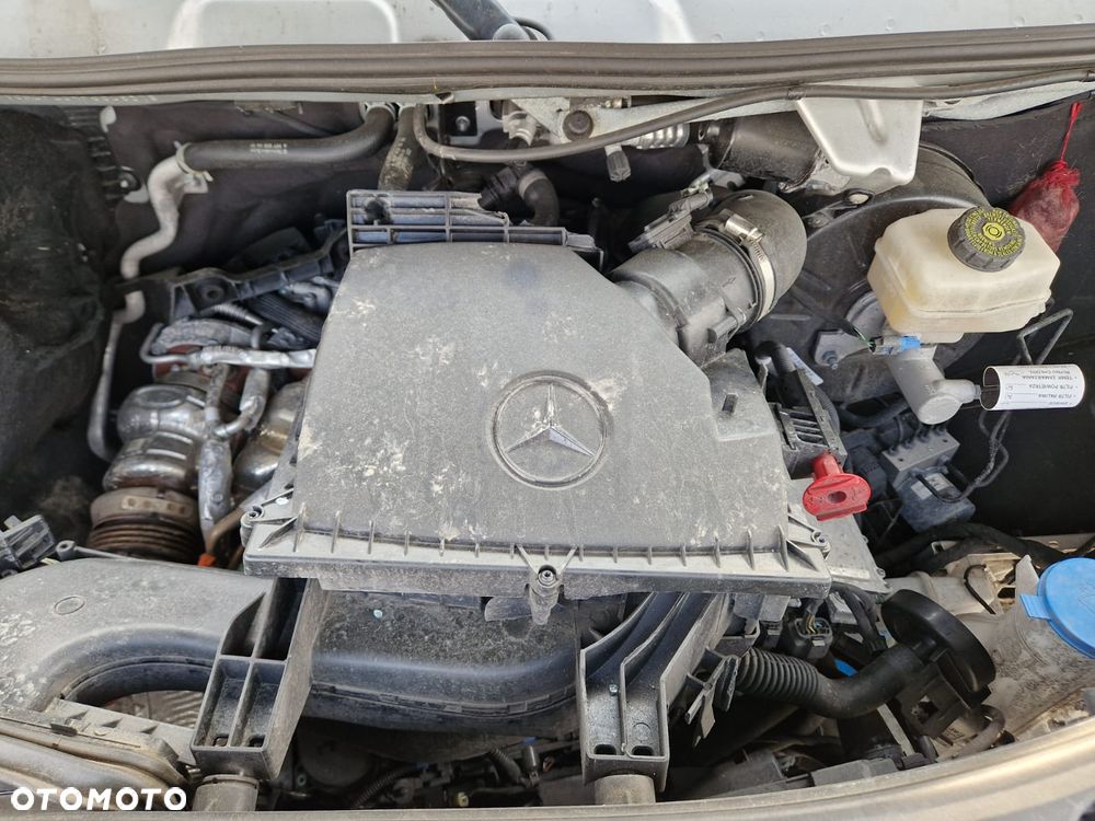 Mercedes-Benz Sprinter - 18