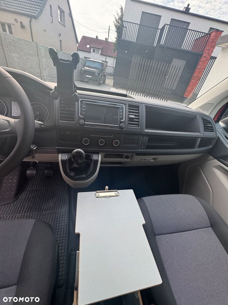 Volkswagen Transporter - 12