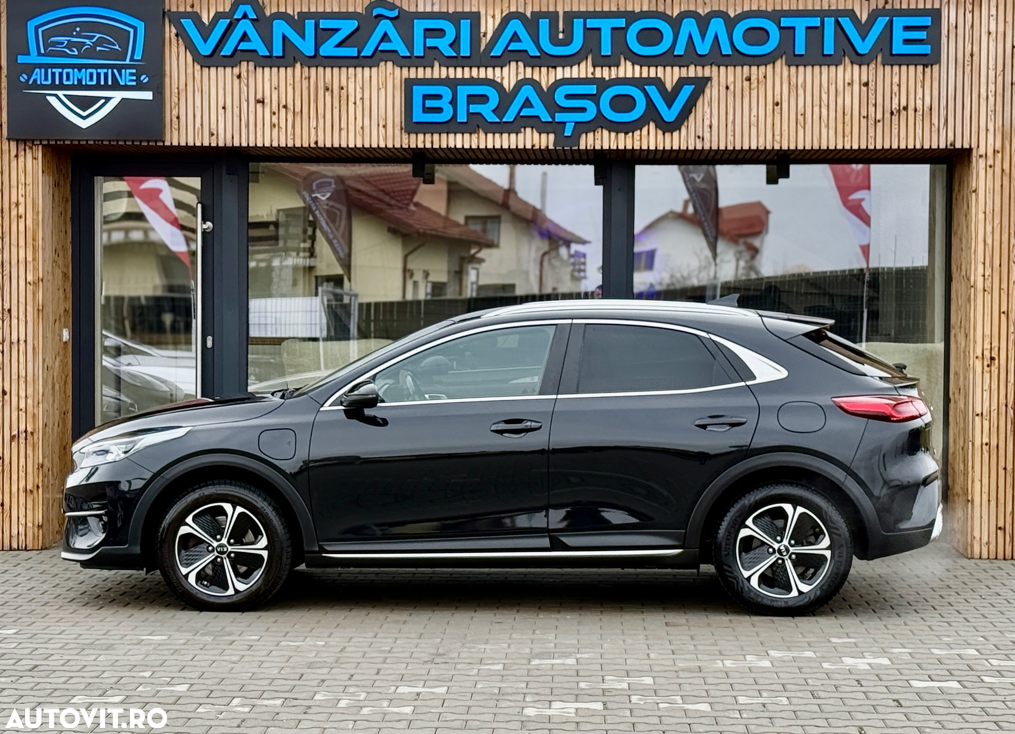 Kia XCeed 1.6 GDI 6DCT PHEV Vision - 4