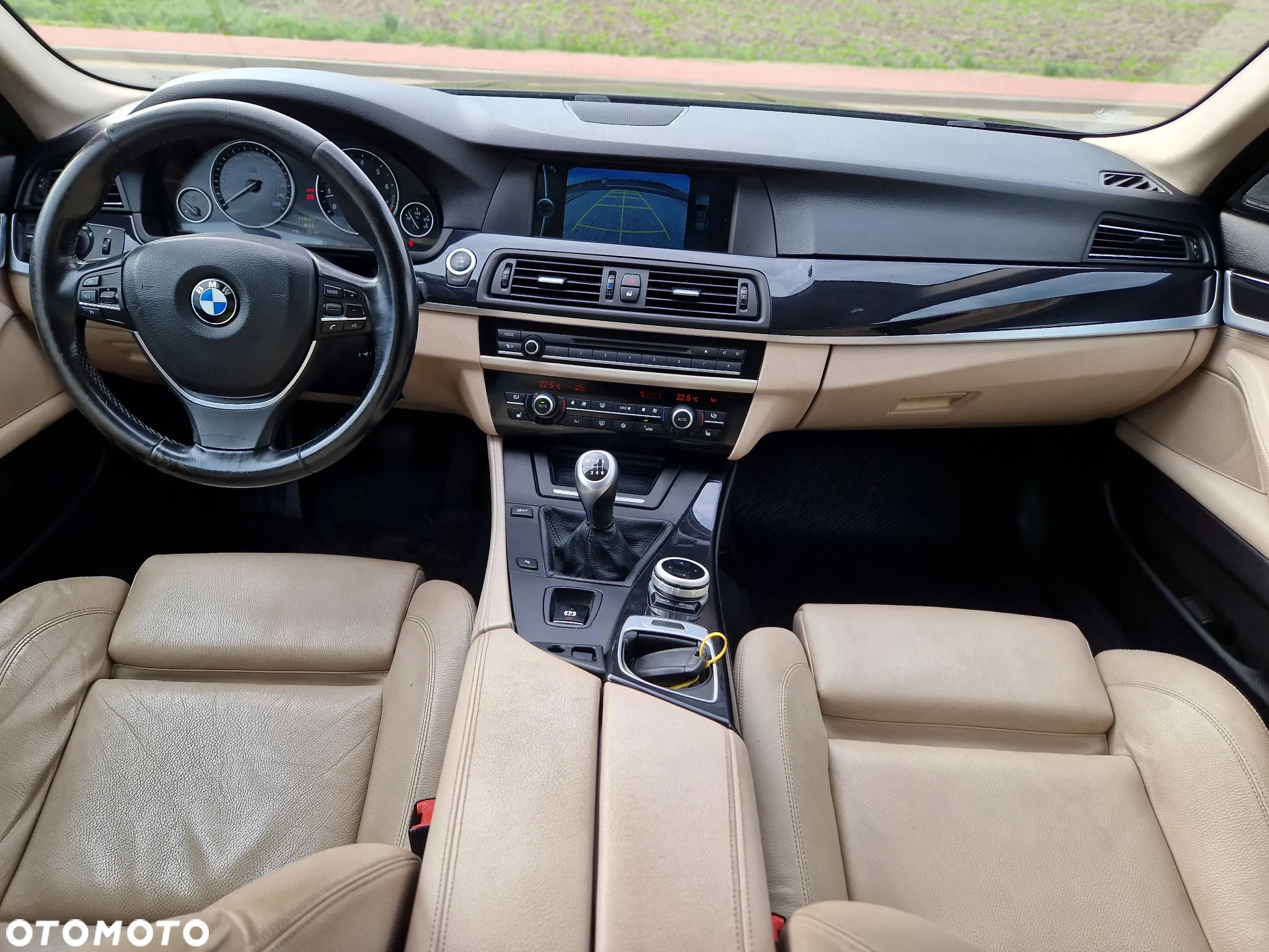 BMW Seria 5 523i Touring - 7