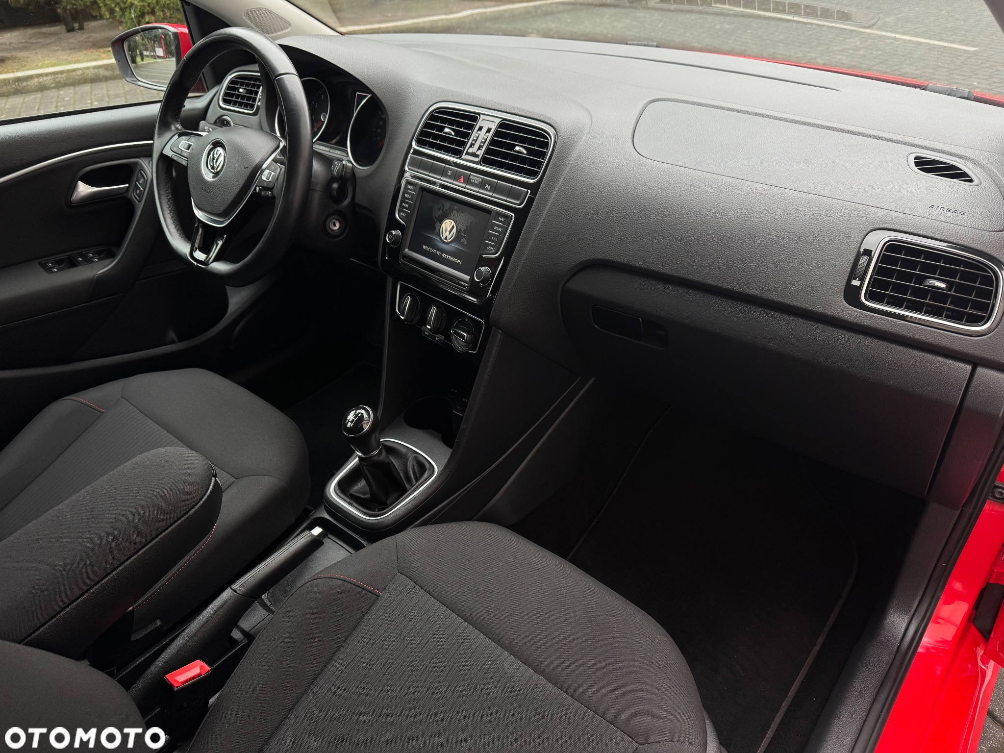 Volkswagen Polo - 17