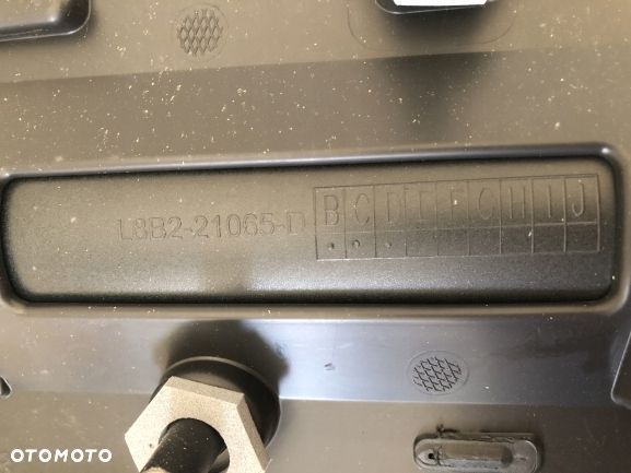 LAND DEFENDER L663 LISTWA DRZWI LEWY PRZÓD - 7