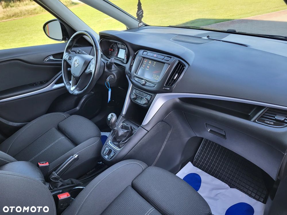 Opel Zafira 1.4 Turbo (ecoFLEX) Start/Stop Active - 18